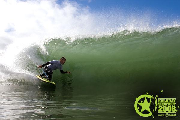 Sacha Specker, Dropknee forehand bottom turn at Kalk Bay