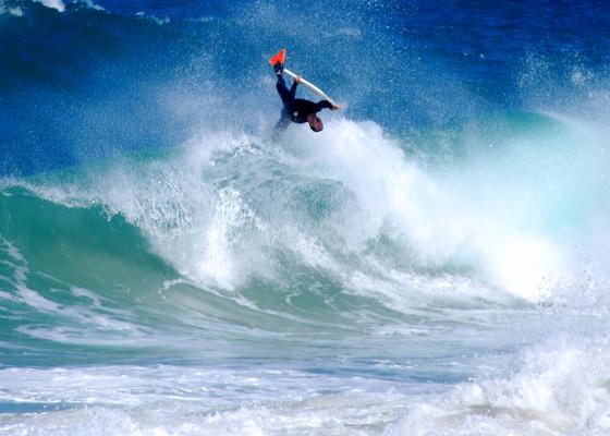 Wesley Potts, Invert at Koeel Bay (Caves)