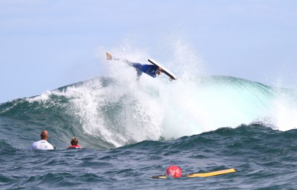 Sam Bennett, Invert at The Box