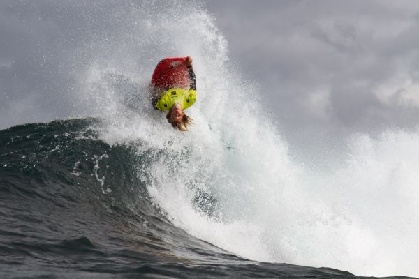 Lewy Finnegan, Back flip at The Box