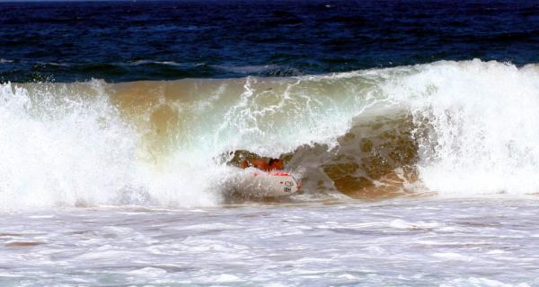 Simon Kotze at Kiama Surf beach