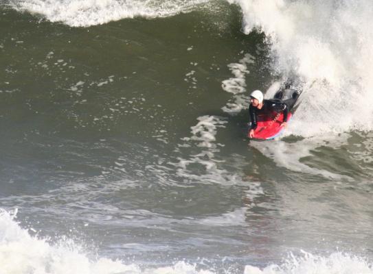 Marcel Habets, bottom turn at Heaven