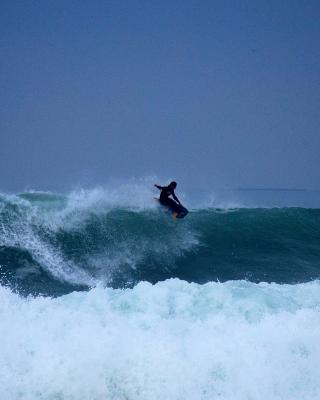 Daniel Worsley, dropknee forehand floater at Derdesteen