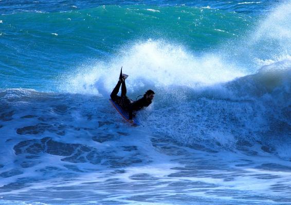 Werner Adendorff, reverse 360 at Koeel Bay (Caves)