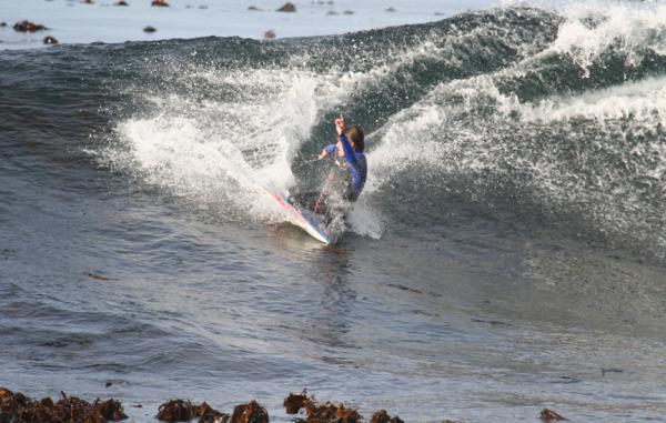 Martin Ras, dropknee forehand cutback at Kakkarlak