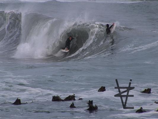 Greg Fraser, dropknee forehand tube/barrel at West Coast Undisclosed