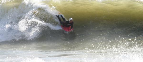 Marcel Habets, trim at Bikiny Beach