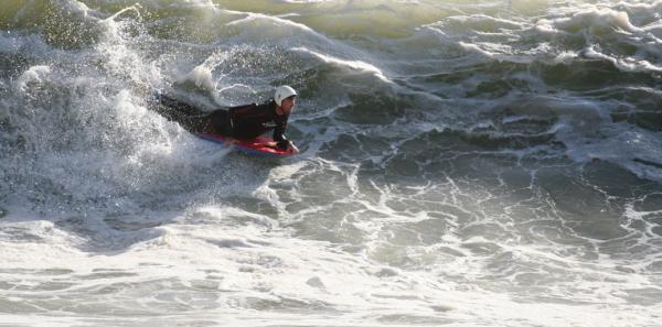 Marcel Habets, trim at Bikiny Beach