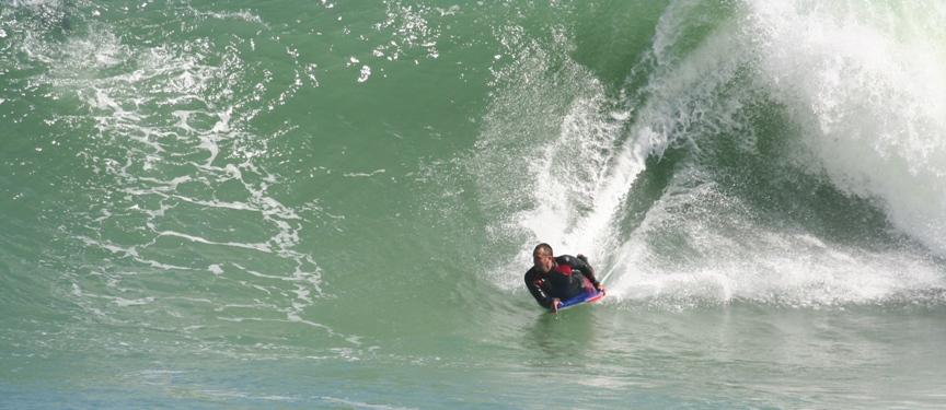 Jan Daffue, bottom turn at Koeel Bay (Caves)