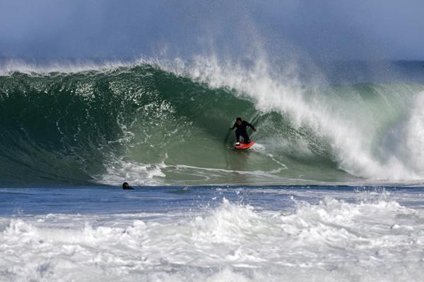 Cameron Price, dropknee backhand tube/barrel