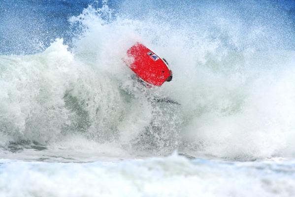 Justin Hoeben at Koeel Bay (Caves)