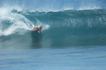 Arthur Sierra at Pipeline