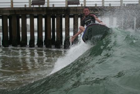 Peter Oberholzer, dropknee forehand floater at North Beach