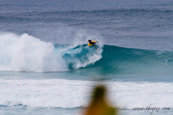 Amaury Lavernhe, forward 360 off the lip at Pipeline