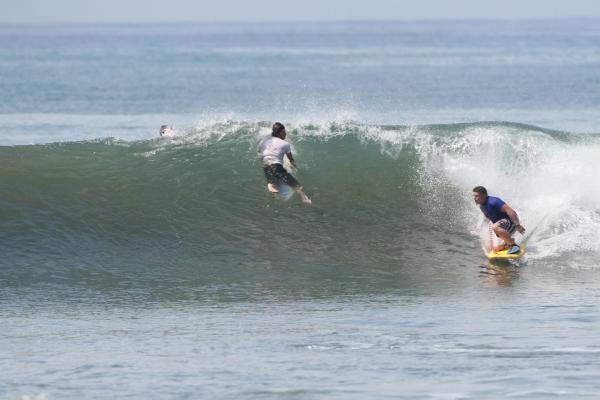 Arno Hattingh, dropknee take off at Bali