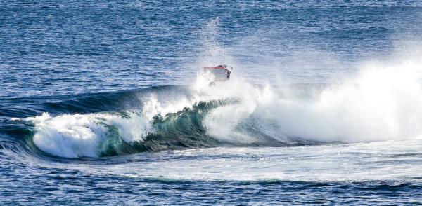 Jared Houston, reverse 360 air at Shark Island