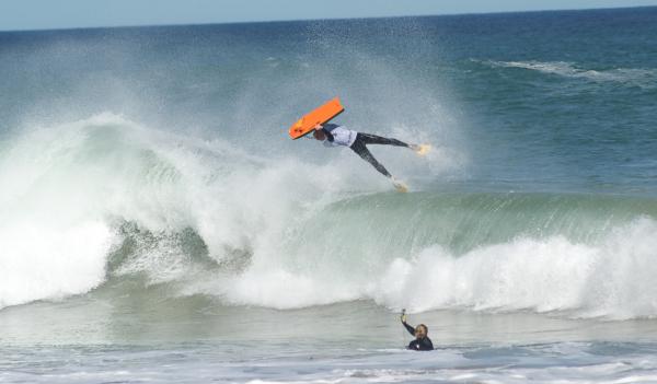 Dave Winchester, invert at Knights Beach