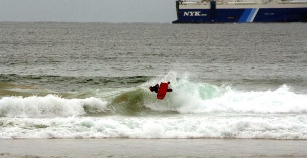Derek Footit, ARS (air roll spin) at Sun Coast Beach
