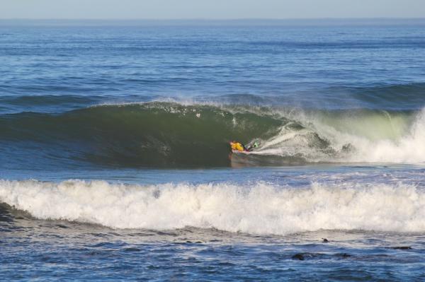 Ian Viljoen, bottom turn at Farmers Burgers