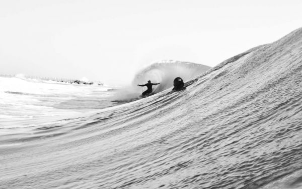 Dylan van Tonder, dropknee backhand tube/barrel