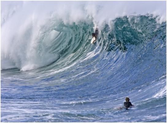 Jonathan Oliff at Waimea Shorebreak