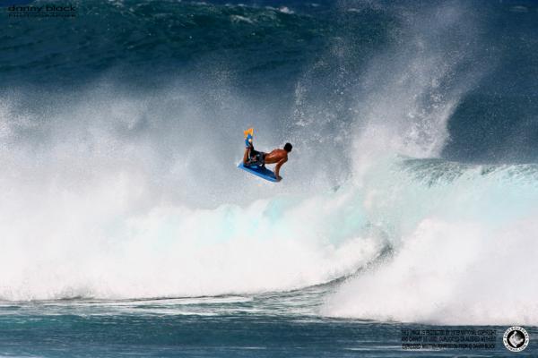 Chase Maglangit at Pipeline