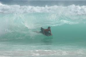 Justin Walker :: Justin escaping the deadly Bali sun..... for a while.